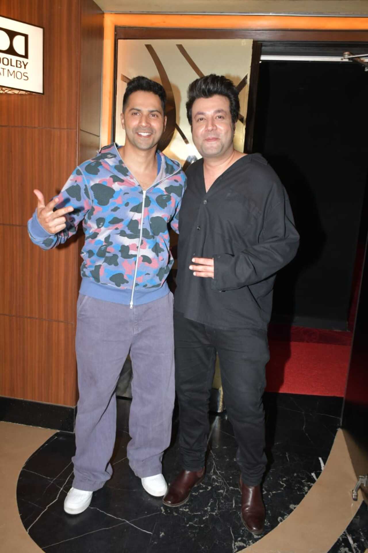 Varun Dhawan was seen hugging and posing with Varun Sharma. The two have previously worked together in Dilwale where they were seen playing childhood best friends